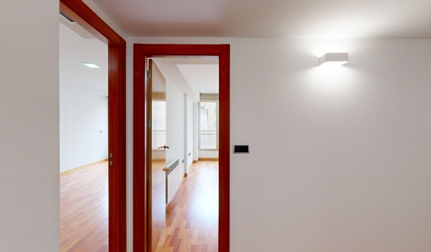 Resale - Apartment -
Murcia - Gran Via