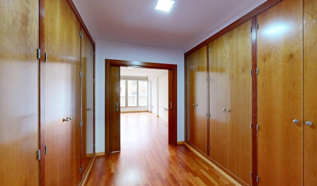 Resale - Apartment -
Murcia - Gran Via