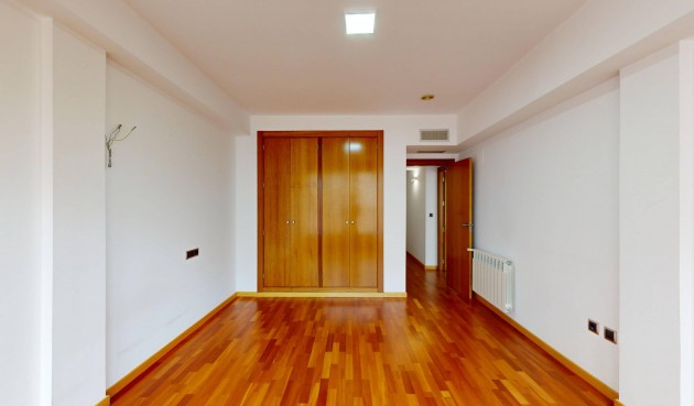 Resale - Apartment -
Murcia - Gran Via