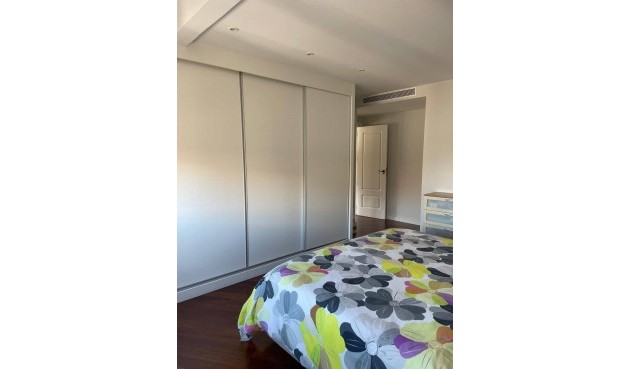 Reventa - Apartment -
Murcia