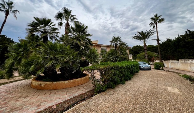 Resale - Villa -
Cartagena - La Azohía