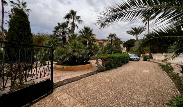 Resale - Villa -
Cartagena - La Azohía