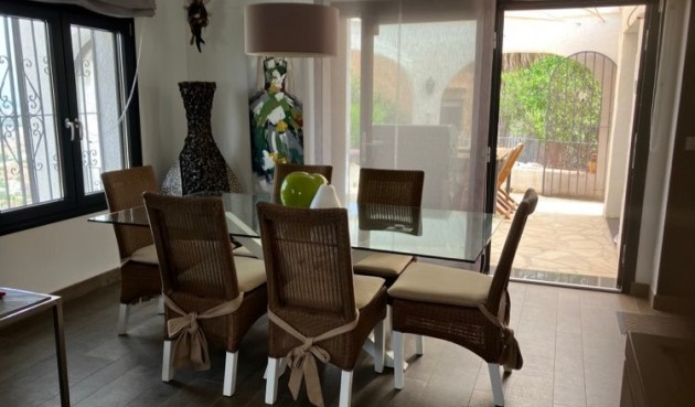 Återförsäljning - Villa -
Calpe - Costa Blanca