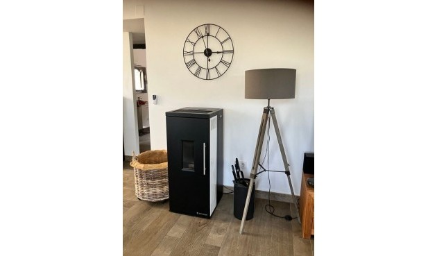 Återförsäljning - Villa -
Calpe - Costa Blanca