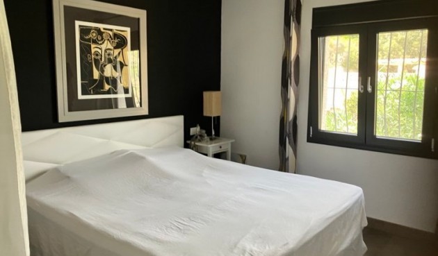 Återförsäljning - Villa -
Calpe - Costa Blanca