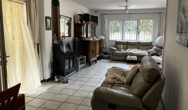 Resale - Villa -
Orxeta - Costa Blanca