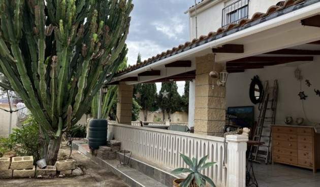 Resale - Villa -
Orxeta - Costa Blanca