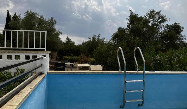 Resale - Villa -
Biar - Costa Blanca