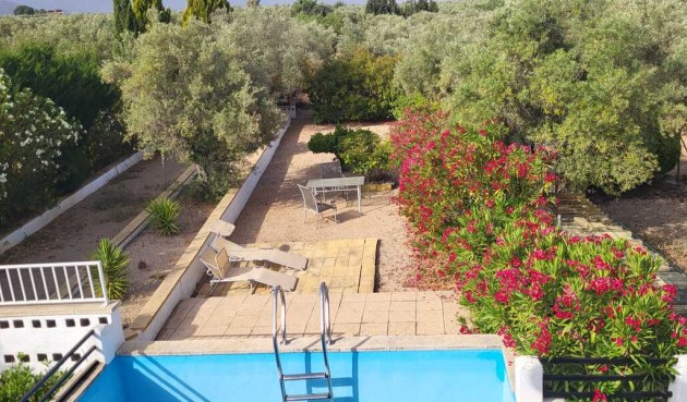Resale - Villa -
Biar - Costa Blanca
