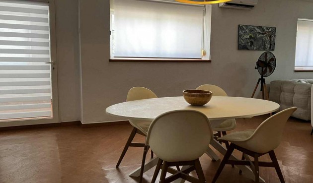 Resale - Villa -
Biar - Costa Blanca