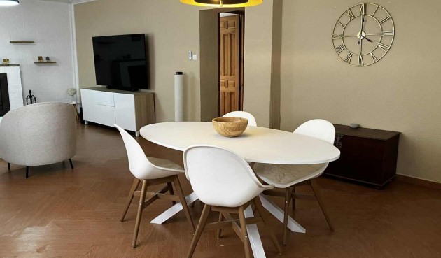 Resale - Villa -
Biar - Costa Blanca