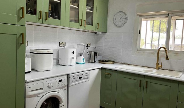 Resale - Villa -
Biar - Costa Blanca