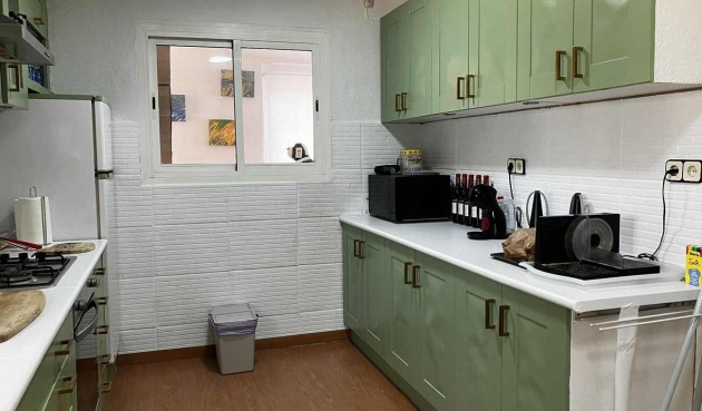 Resale - Villa -
Biar - Costa Blanca