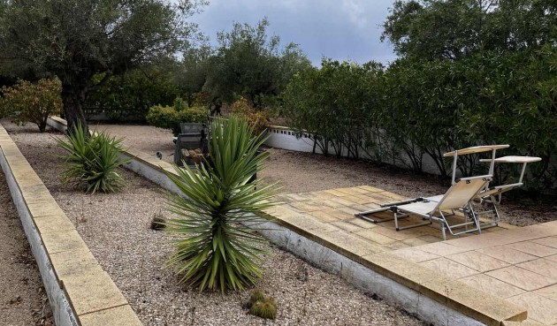 Resale - Villa -
Biar - Costa Blanca