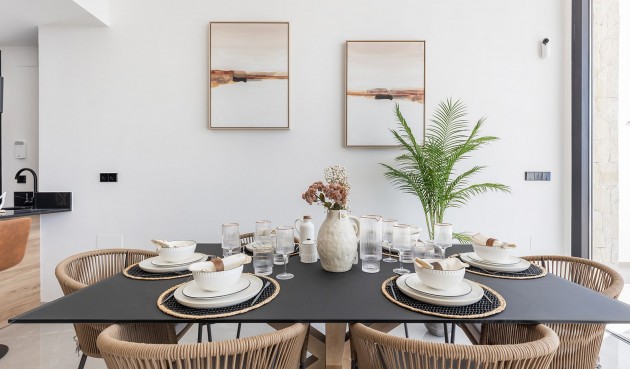 Resale - Villa -
El Chaparral - Inland