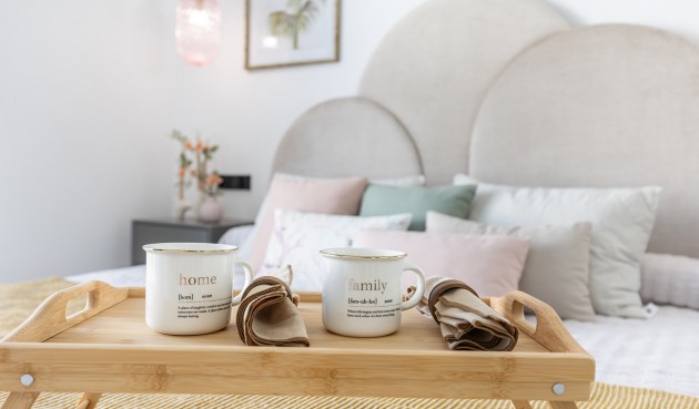 Resale - Villa -
El Chaparral - Inland