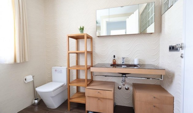 Resale - Villa -
Cabo Roig - Costa Blanca