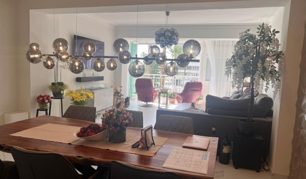 Resale - Apartment -
Torrevieja