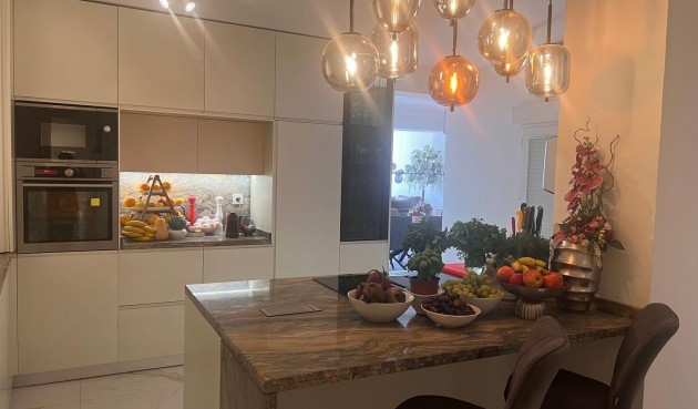 Resale - Apartment -
Torrevieja