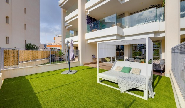 Brukt - Apartment -
Orihuela Costa - Villamartín-las Filipinas