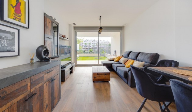 Brukt - Apartment -
Orihuela Costa - Villamartín-las Filipinas