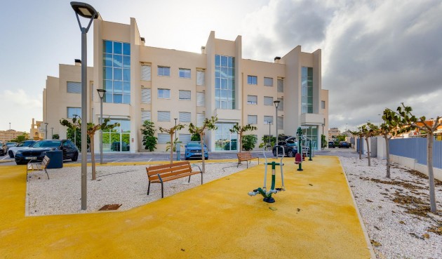 Brukt - Apartment -
Orihuela Costa - Villamartín-las Filipinas