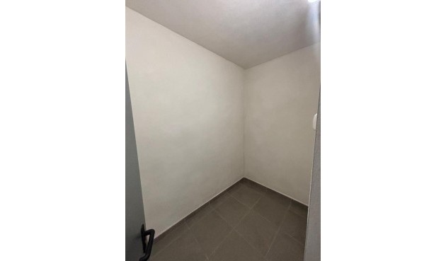 Resale - Apartment -
Punta Prima - Orihuela Costa