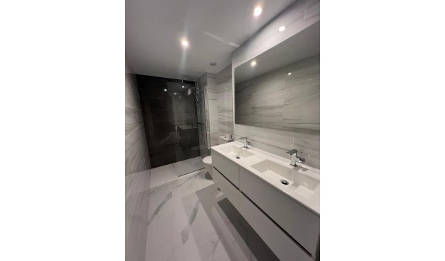 Resale - Apartment -
Punta Prima - Orihuela Costa