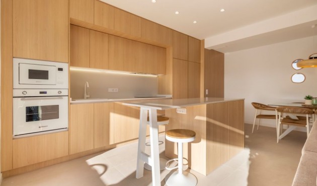 Återförsäljning - Semi Detached -
Torrevieja - Costa Blanca