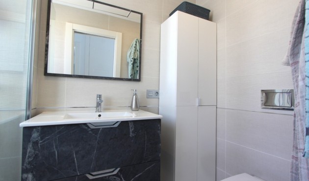 Återförsäljning - Villa -
Villamartin - El Galan