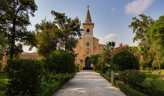 Resale - Apartment -
Jacarilla - Inland