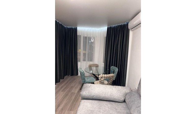 Resale - Apartment -
Torrevieja - Estacion De Autobuses