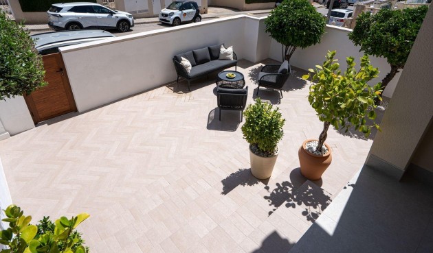 Reventa - Semi Detached -
Orihuela Costa - Los Almendros-la Florida