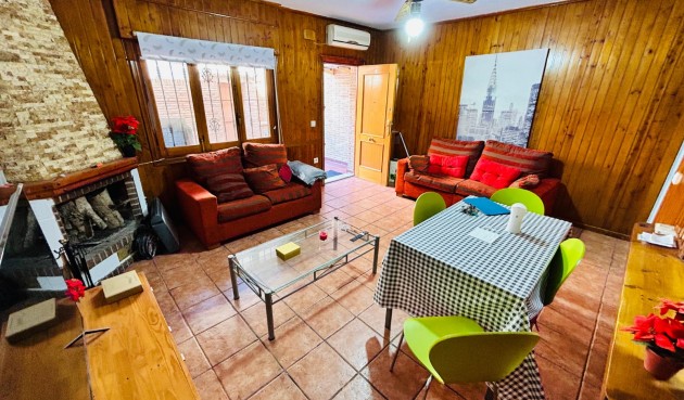 Reventa - Villa -
Torrevieja - Costa Blanca