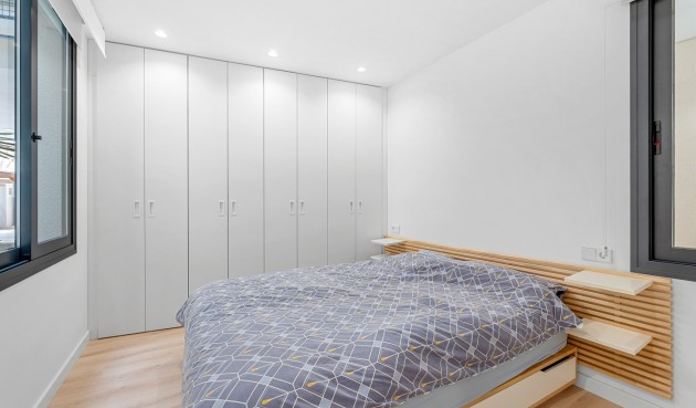 Resale - Apartment -
Monforte del Cid - Inland