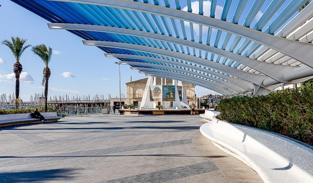 Brukt - Town House -
Torrevieja - Centro