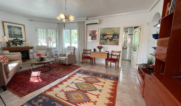 Resale - Villa -
Ciudad Quesada - Costa Blanca