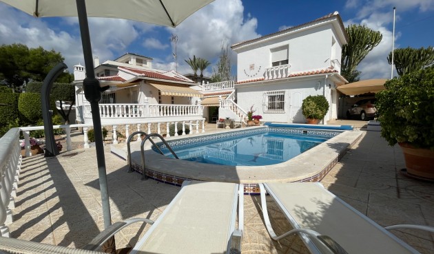Resale - Villa -
Ciudad Quesada - Costa Blanca