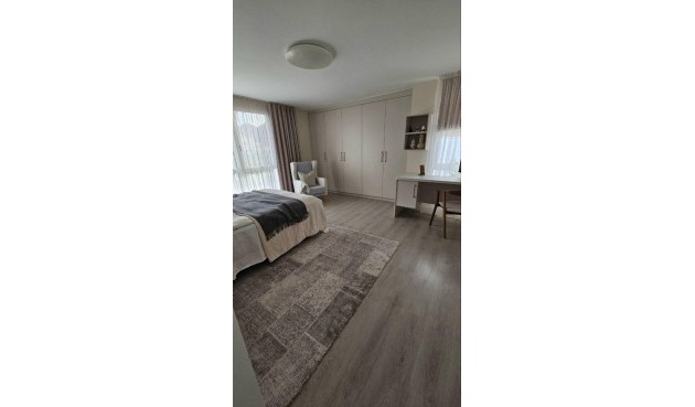 Reventa - Villa -
Orihuela - Inland