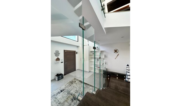 Resale - Villa -
Jávea - Costa Blanca