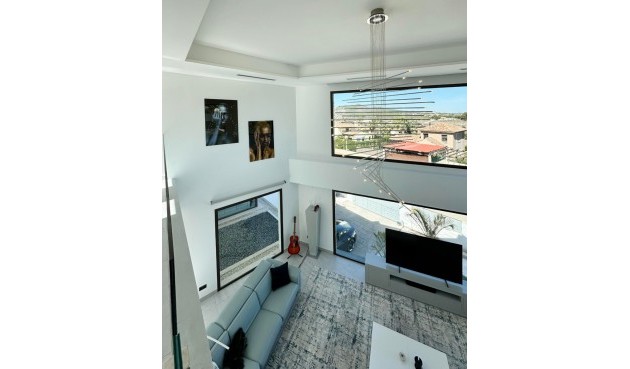 Resale - Villa -
Jávea - Costa Blanca