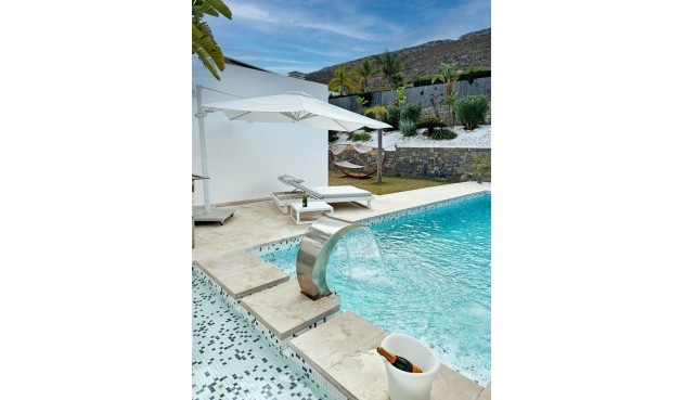 Resale - Villa -
Jávea - Costa Blanca