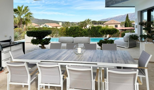 Resale - Villa -
Jávea - Costa Blanca