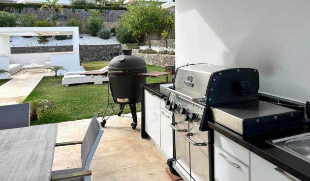 Resale - Villa -
Jávea - Costa Blanca