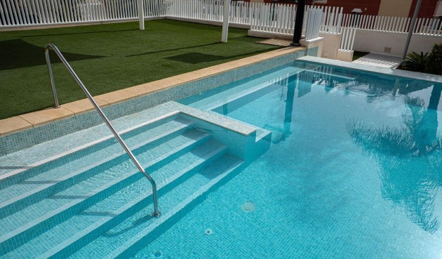 Återförsäljning - Town House -
Torrevieja - aguas nuevas