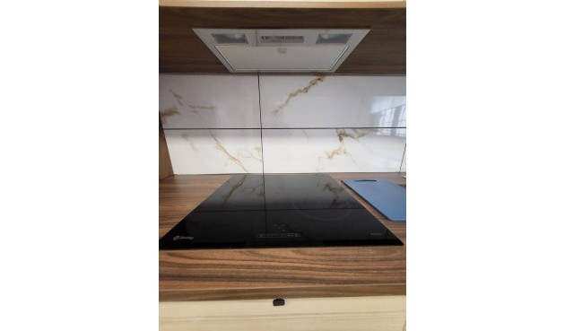 Resale - Town House -
San Miguel de Salinas - Ciudad De Las Comunicaciones