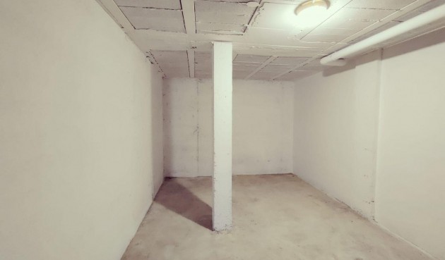 Resale - Town House -
San Miguel de Salinas - Ciudad De Las Comunicaciones