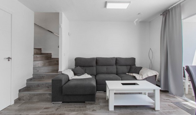 Resale - Duplex -
Torrevieja - Costa Blanca