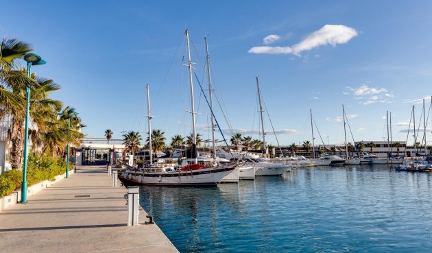 Brukt - Apartment -
Torrevieja - Playa del Cura