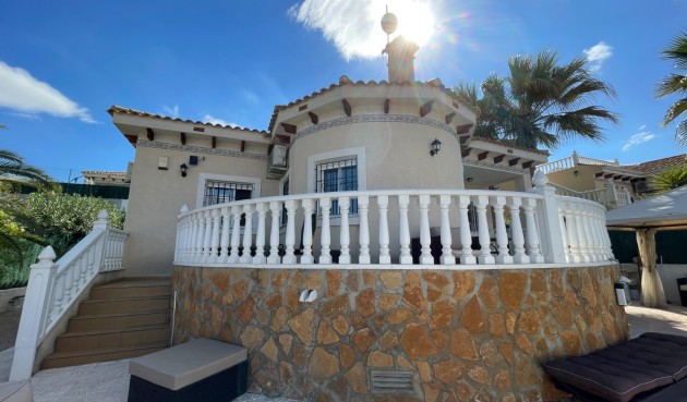 Brukt - Villa -
Bigastro - Inland